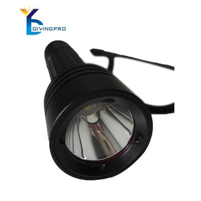 China Portable Magnetic Switch Underwater Led Lamp 18650 Battery Mini Underwater Diving Flashlight for sale