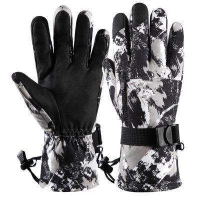 China Soft Fleece Lining Ski Gloves Full Finger Snowboarding Gloves for sale