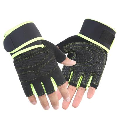 China Unisex Sports Fitness Gym Gloves Workout Exercise Half Finger Sports Retraining Gloves for sale