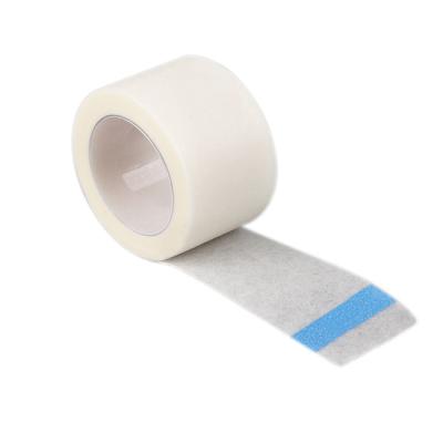 China Emergency Care Tape Medical Breathable Nonwoven Tape Paper Tape Single Pack à venda