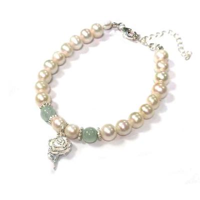 China Fashionable Natural White Silver Pink Flower Round Freshwater Pearl 925 Dangling Bracelet Jade Beads Clasp 925 Silver Pearl for sale