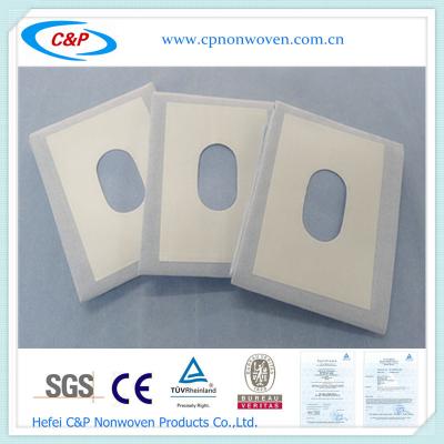 China Disposable Nonwoven adhesive fenestrated Drape with Tape for sale