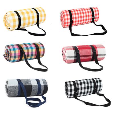 China Funfishing Portable Lightweight Waterproof Foldable Picnic Blanket Beach Mat With Tote for sale