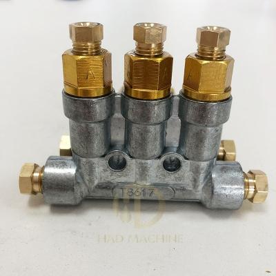 China Automotive Industry T8617A  0.03ml/cyc Lathe Lubricating System Accesseries Anti-shocking Distributor Ajustable Oil Distributor for sale