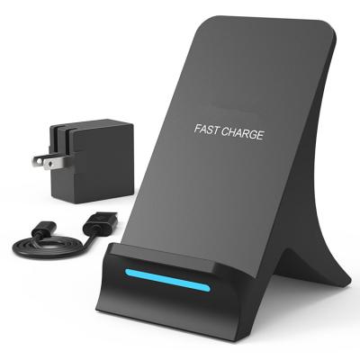 China Mobile Phone 2 Loves Fast QI Wireless Charging For iPhone 8 X XR XS Plus And Sumsang Max Qi Standard Fast Wireless Charger for sale