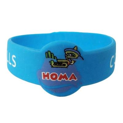 China Casual/Sporting Sports Round Blue Silicone Wristband Custom Design Silicone Rubber Wristband Deembossed Blue Logo Color Sports Club In USA for sale