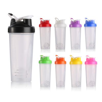 China Sustainable 600ml Wholesale Plastic Shaker Bottle Plastic Sports Drinking Water Bottle for sale