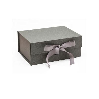 China Recycled Materials Custom Folding Rectangular Magnetic Paper Gift Box With Fancy Paper For Gift Wrapping for sale