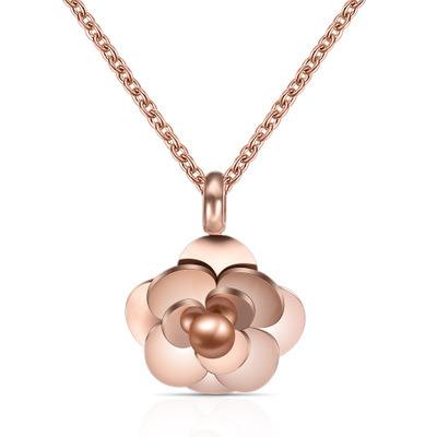 China Pendant Long Chain Charm Simple Necklace Autumn Winter Women's Jewelry Valentine's Day Fashion Vintage Rose Necklace for sale