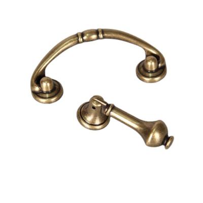 China Corrosion preventive Customized Zinc Alloy kitchen cabinet handles cup pull shell handle for sale