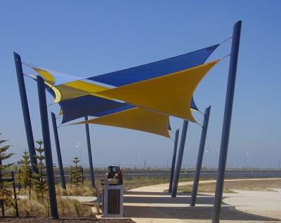 Chine Le jardin imperméable d'ombre de voile de Sun de triangle de patio abrite des auvents à vendre