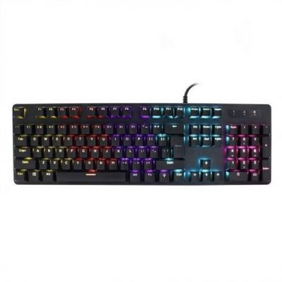 China Teclado mecánico de ordenador del RGB atado con alambre a prueba de polvo del teclado y del ratón en venta