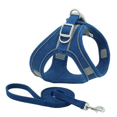 China Padded Suede Pet Chest Harness Pets Products Cats Dogs Harnesses And Leashes Reflective Sets Adjustable Anti-Striker Rope for sale