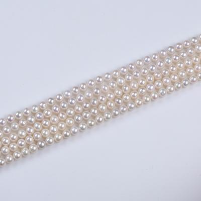 China Pearl 5-6mm White Round Freshwater Pearl Genuine Freshwater Pearl In Strand for sale