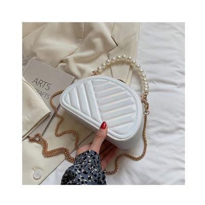 China Fashion Half Moon Mini Embroidery Saddle Purses Pearl Ladies Handle Chains Shoulder Messenger Purses 2021 Striped Purses and Handbags for sale