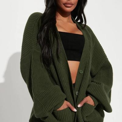 China Anti-Shrink Wholesale Fashion Front Pockets Green Rib Knit V Neck Button Front Balloon long Sleeve Cardigan Sweater for sale