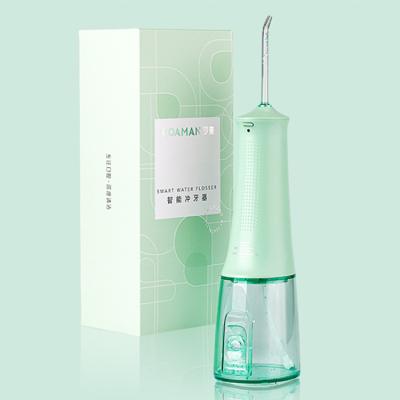 China OEM Rechargeable Cordless Home Use IPX7 Dental Oral Waterpick Waterproof 220ml Capacity Portable Water Flosser for sale