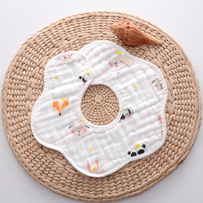 China Cute Baby Uses 2021 Newly Listed Animals Drooling Pattern Food And Feeding Teething Bibs for sale