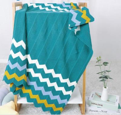 China New Design Simple Baby Sleep Blanket Knitted 100% Acrylic Air Conditioner Baby Blanket for sale