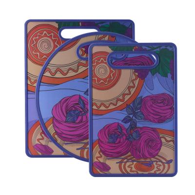 China Sustainable New Design Eco-Friendly Natural Custom Kitchen Food Plastic Cutting Board for sale