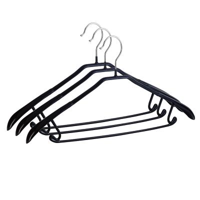 China Non Slip Eco - Friendly Shoulder Rubber PVC Coated Metal Suits Hanger For Fabrics for sale