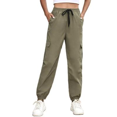 China Hot Sales Anti-wrinkle New Custom Tie Waist Flap Pockets Cargo Pants for sale