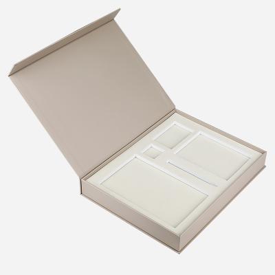 China Recyclable Wholesale Custom cosmetic make up rigid Box Luxury Gift Magnetic paper Box packaging with logo for sale