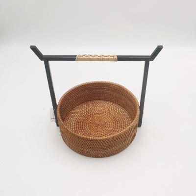 China Sustainable Vietnamese Handmade Woven Eco Friendly Dessert Or Snack Trays Circular Storage Basket Basket Tray for sale