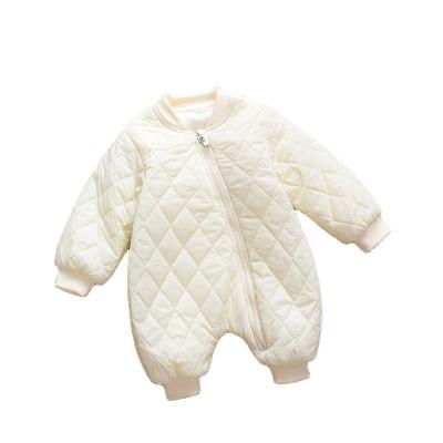 China 2022 Winter White Newborn Baby Jumpsuit Long Sleeve Boy Cotton Long Sleeve Romper Infant Thick Warm Outfit With Zipper for sale