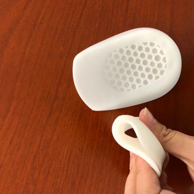 China Foot Pretection Heel Cushioning Pads Heel Insoles Shoes Massage Cushion Silicone Gel Inserts Pads Massager XIN-Shipping for sale