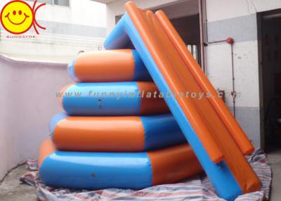 China PVC hermético los 4m de 0.9m m en diámetro y 3M en tobogán acuático flotante inflable de la altura en venta