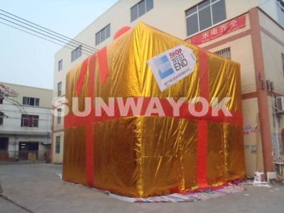 China Modelo inflable de oro de la caja de regalo de la publicidad del OEM para los partidos en venta