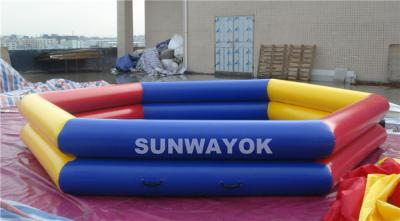 China Piscinas inflables durables del PVC con el material de 0.9m m o de 0.6m m en venta