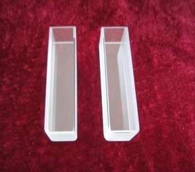 China two sides transparent optical quartz glass cuvette with lid stopper 10mm for sale