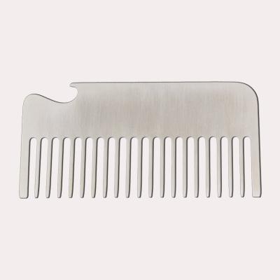 China 2022 Hot Selling Wholesale Anti-static Portable Comb Metal Card Pocket Comb Amazon Salon Hairdressing Professional Stainless Steel Comb for sale