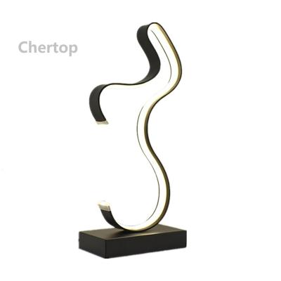 China New-Designed Chertop Rechargeable Desk Led Table Lamp for sale