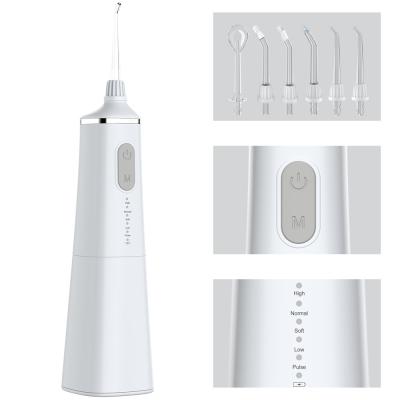 China água Flosser IPX7 de 2000mAh Li Ion Rechargeable Oral Irrigator Cordless à venda