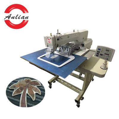 China Automatic Computer Programmable Industrial Leather Bags Pattern Sewing Machine for sale