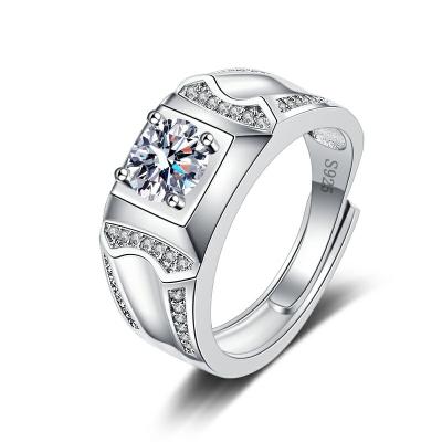 China Factory wholesale price of men's ring classic open mouth moissanite ring diamond1Carat new men's ring silver plated CLASSIC for sale