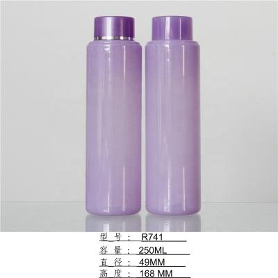 China Personal Care 250ml Luxury Cosmetic Water Plastic Bottle , Plastic Bottle With Screw Cap for sale