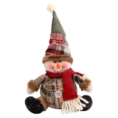 China Wholesale New Christmas Plush Big Plush Spherical Button Plaid Decoration Christmas Cloth Pendant Snowman Elk Ornament Wholesale for sale