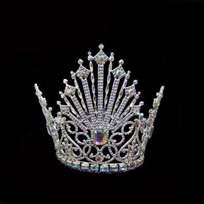 China Fashionable Beauty Crystal and Rhinestone Wedding and Pageant Tiara Crown for sale