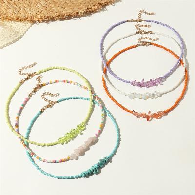 China Personalized Custom Made Irregular Gravel FASHIONABLE Crystal Stone Necklace Boho Style Women Ethnic Bead Scarf Seed Color for sale