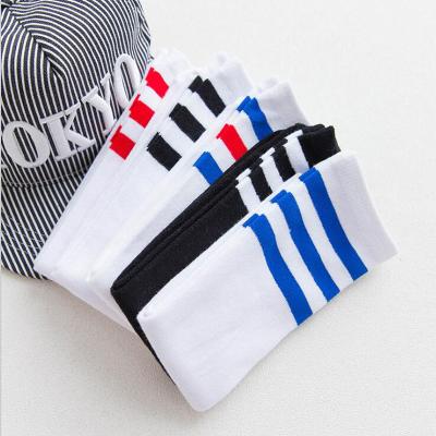 China QUICK DRY CHILDREN'S DAY CHILDREN'S GIRLS BOTTLE STRIPED VELOR ABOVE - KNEE HIGH BOTTOMS SOCK Korean version of white striped stockings for sale