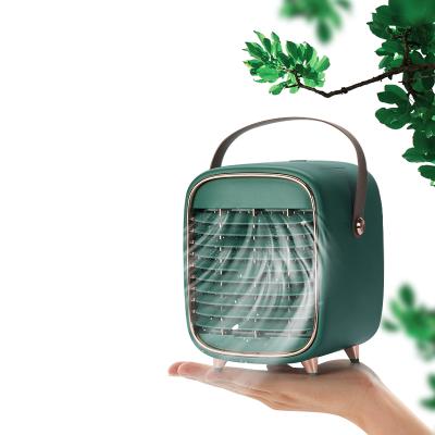 China Portable 260ml Car Fan Air Conditioner Air Cooler Desktop Cooler Fan for sale