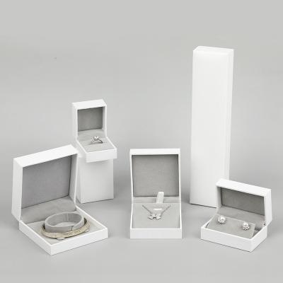 China Eco - Friendly Ring Jewelry Set Gift Packaging Box With Custom Logo for sale