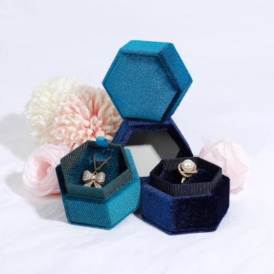 China Large Capacity Customized Logo Velvet Hexagon Ring Box Jewelry Box for sale