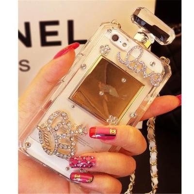 China Anti-fall Fashion Love Diamond Phone Cases For portable chain iphone 11 12 13 pro max 7 8 plus perfume bottle mobile back cover for sale