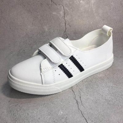 China Gemon Anti-slippery ready to ship new fashion PU woman summer flat wholesale casual shoes for sale