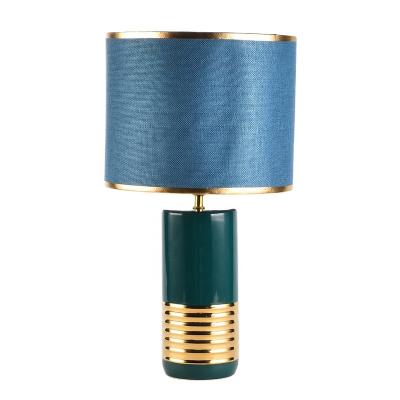 China Modern hot sale electroplating ceramic table lamp, green and gold ceramic home decoration for sale